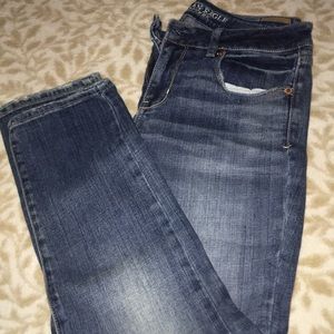 American Eagle Distressed Jeans